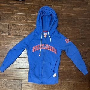 EVENT EXCLUSIVE - WrestleMania 32 Sweatshirt with Texas “32” on the sleeve